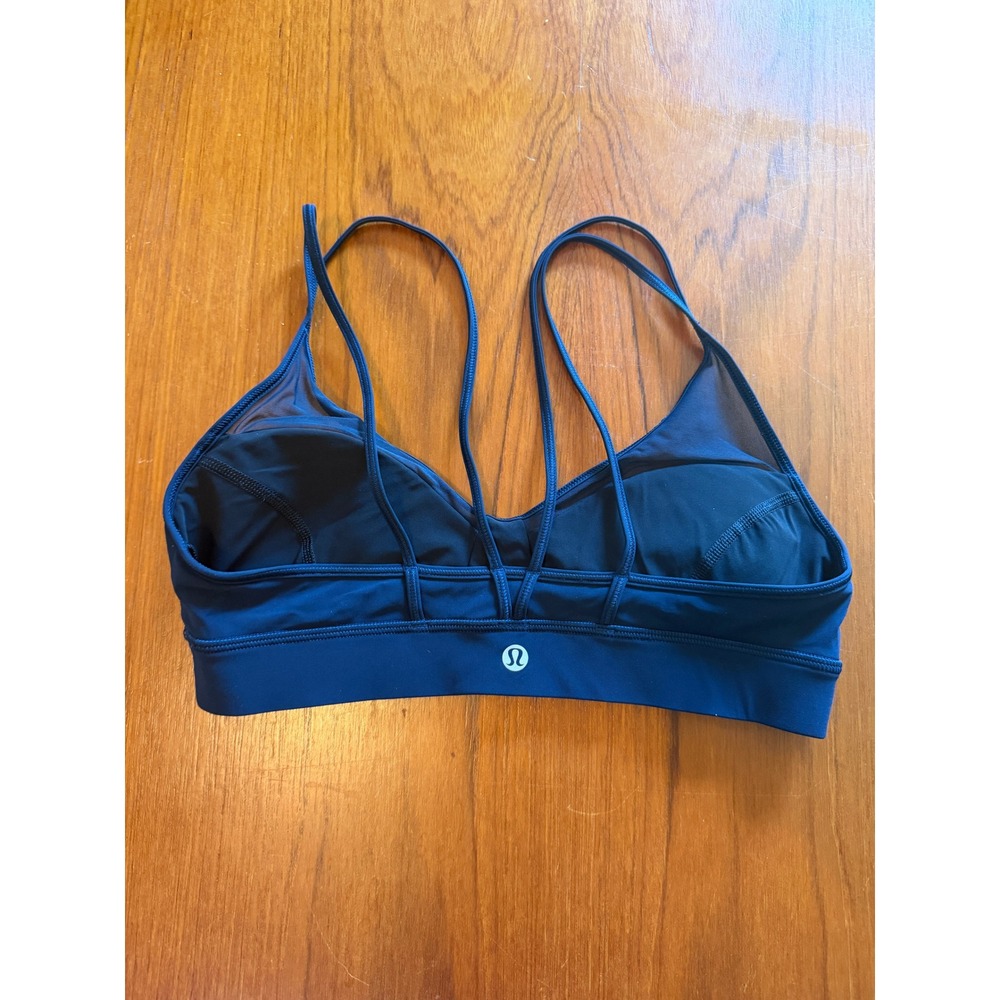 Lululemon Arise Bra Navy Blue Nulu Strappy Mesh V-Neck Sports Bra Yoga Size 4